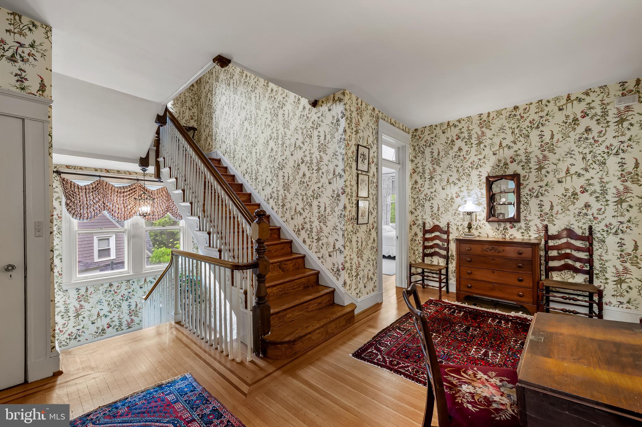 ROLAND PARK - Residential