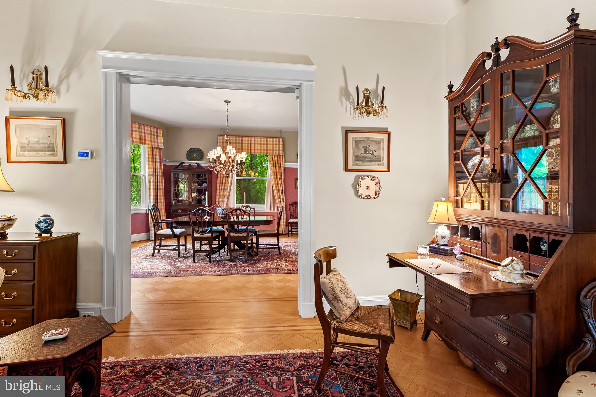 ROLAND PARK - Residential