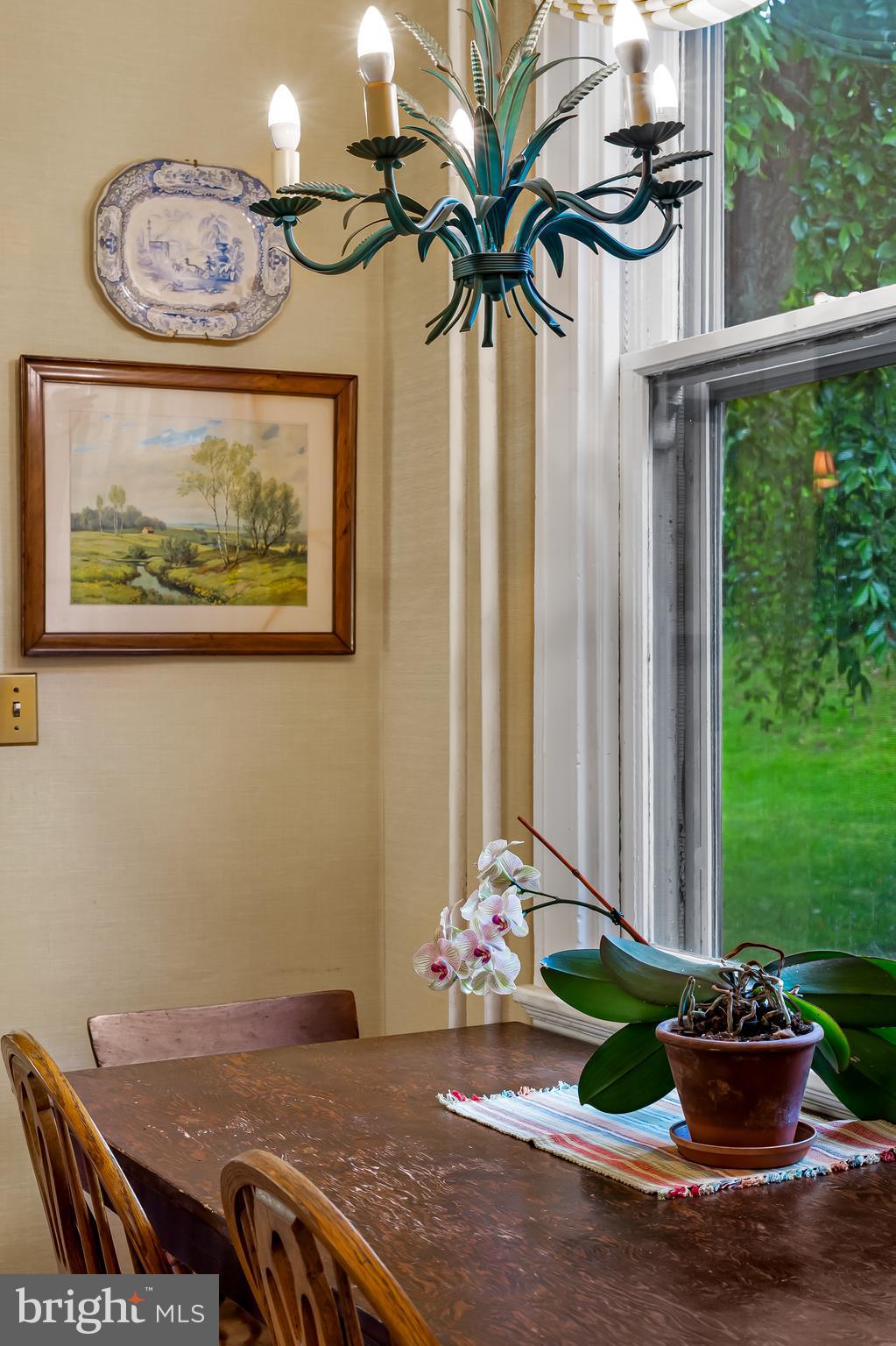 ROLAND PARK - Residential