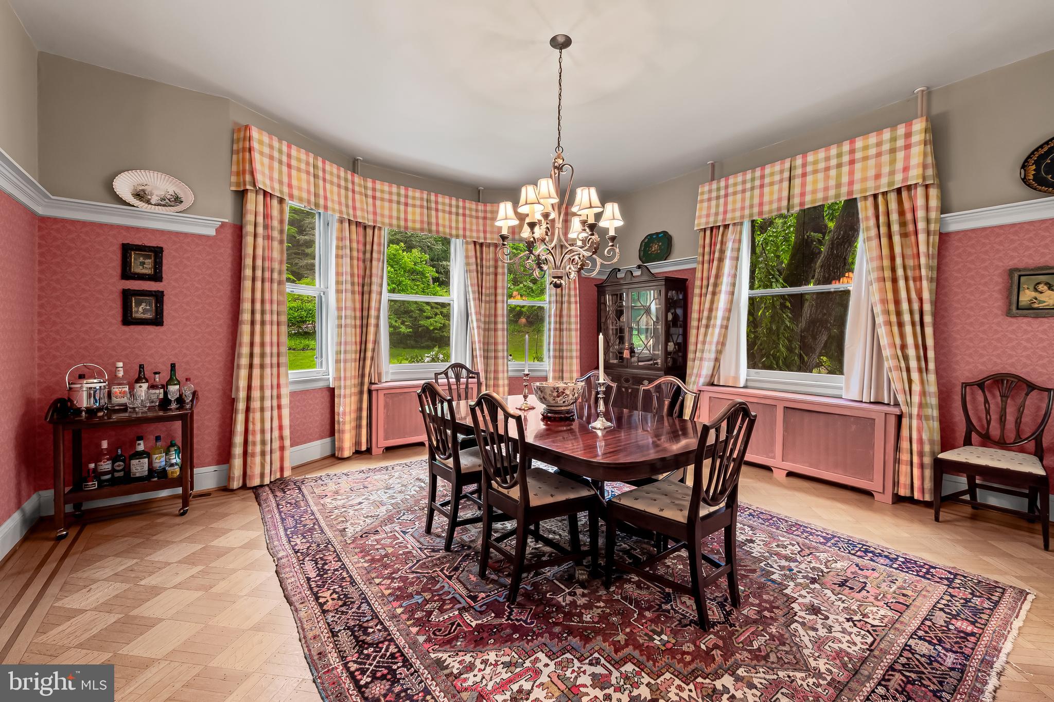 ROLAND PARK - Residential