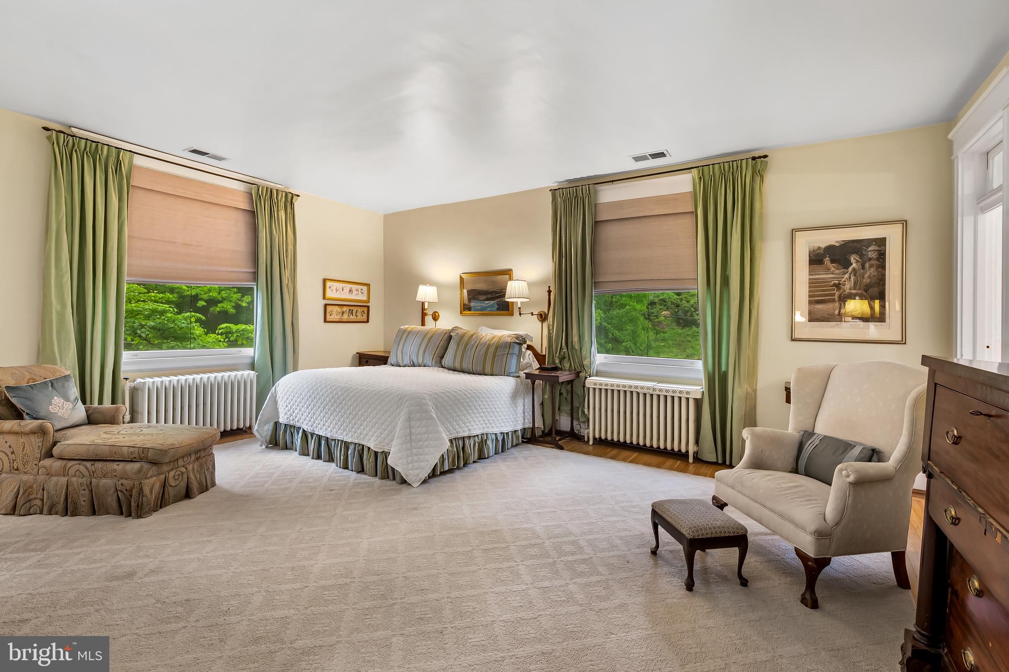 ROLAND PARK - Residential