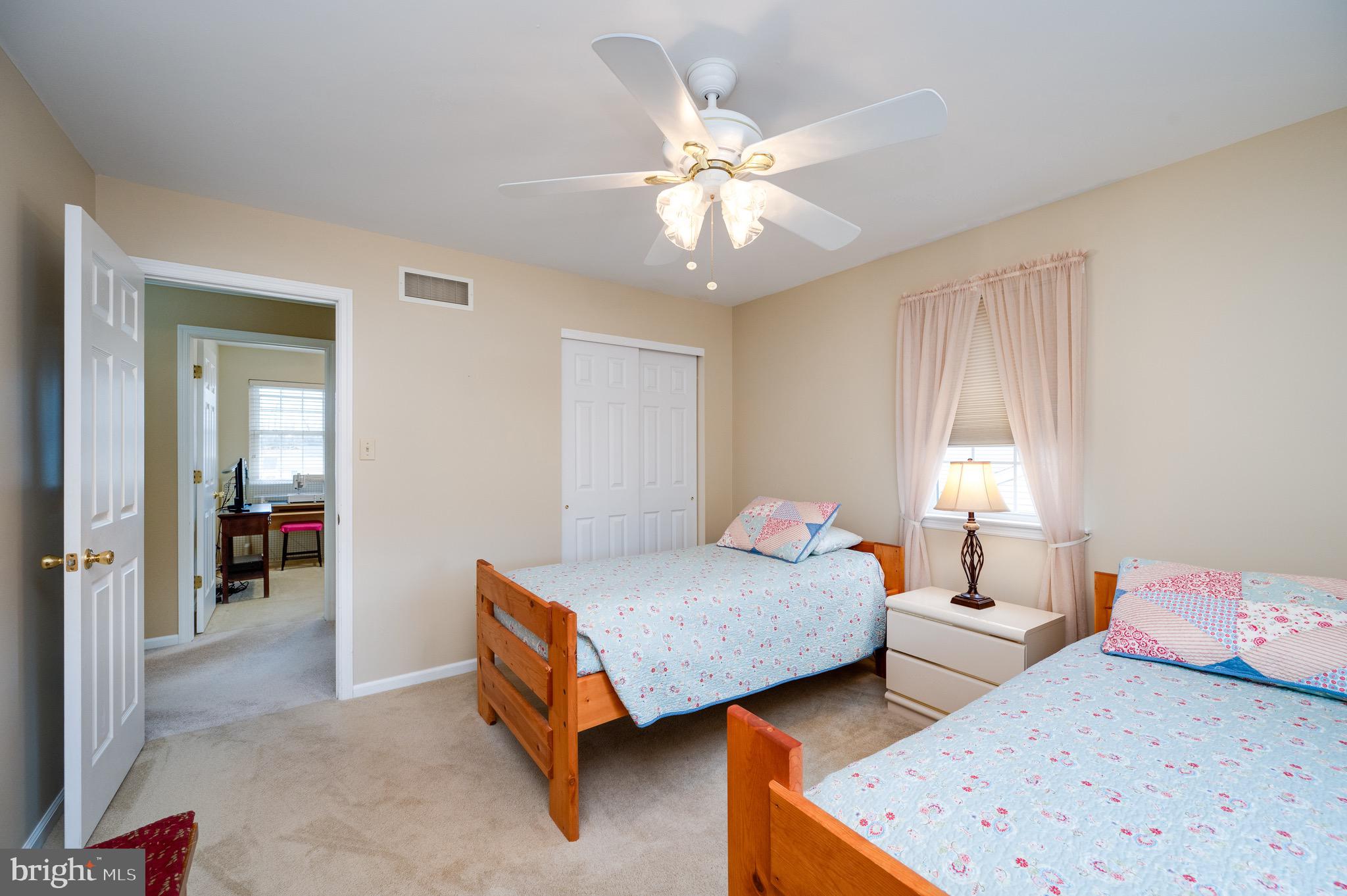 BROOKVIEW - Residential