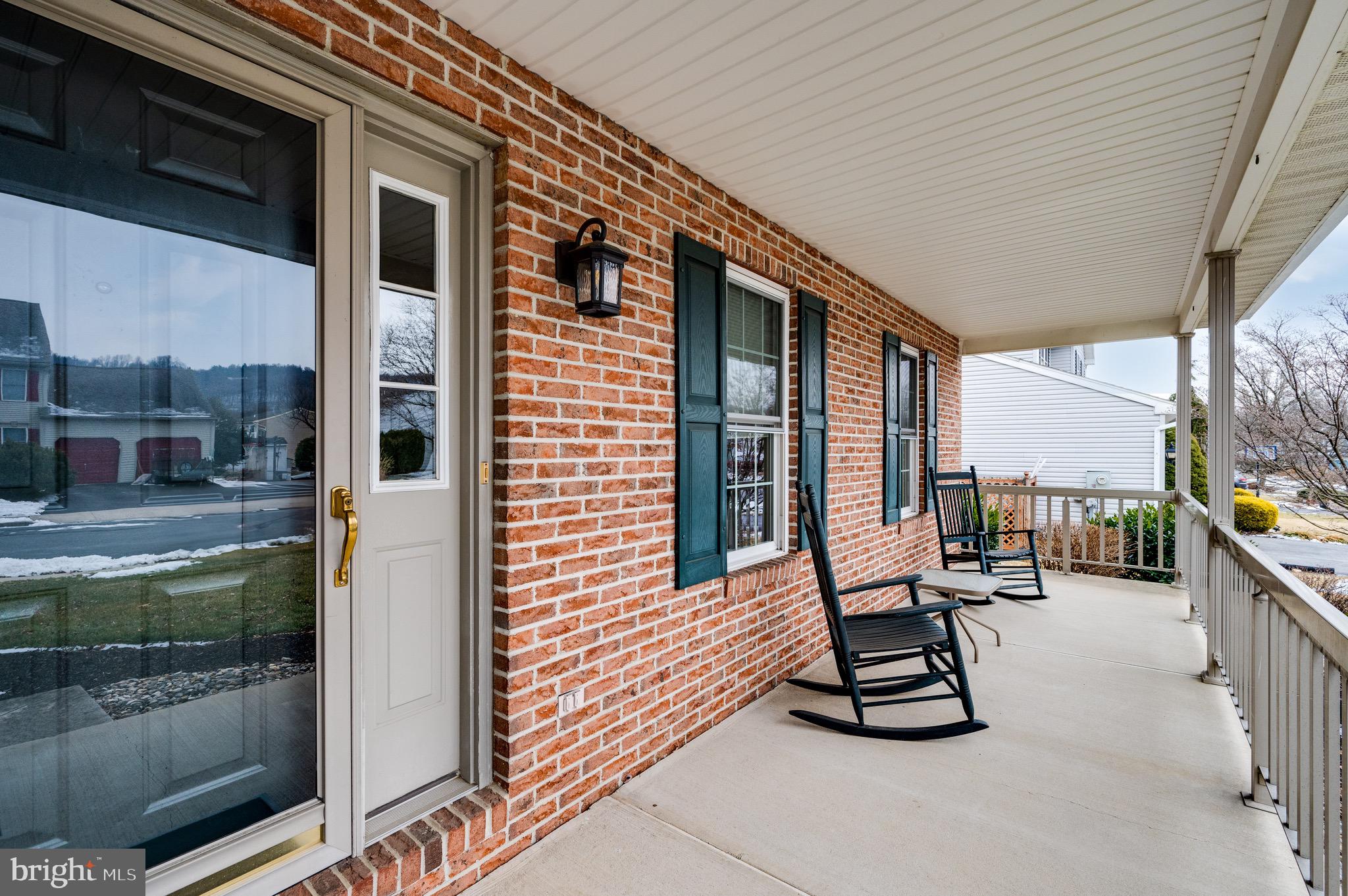 BROOKVIEW - Residential