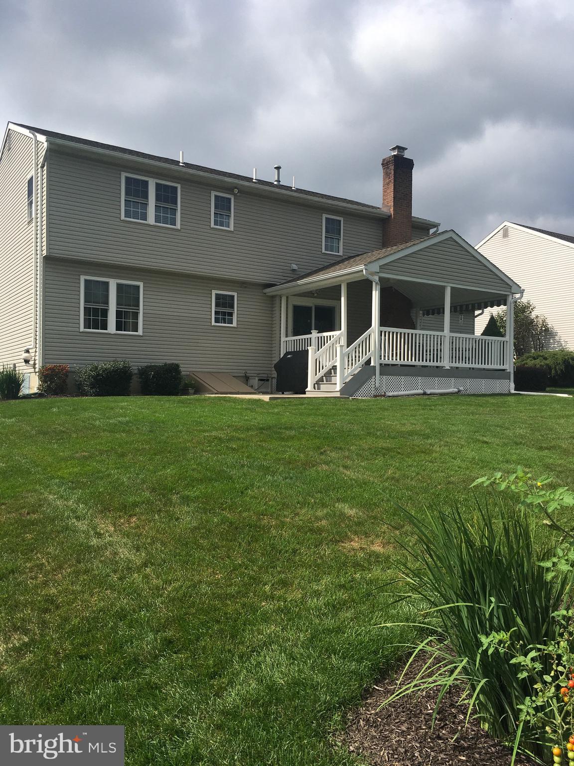 322 CARRIAGE DRIVE