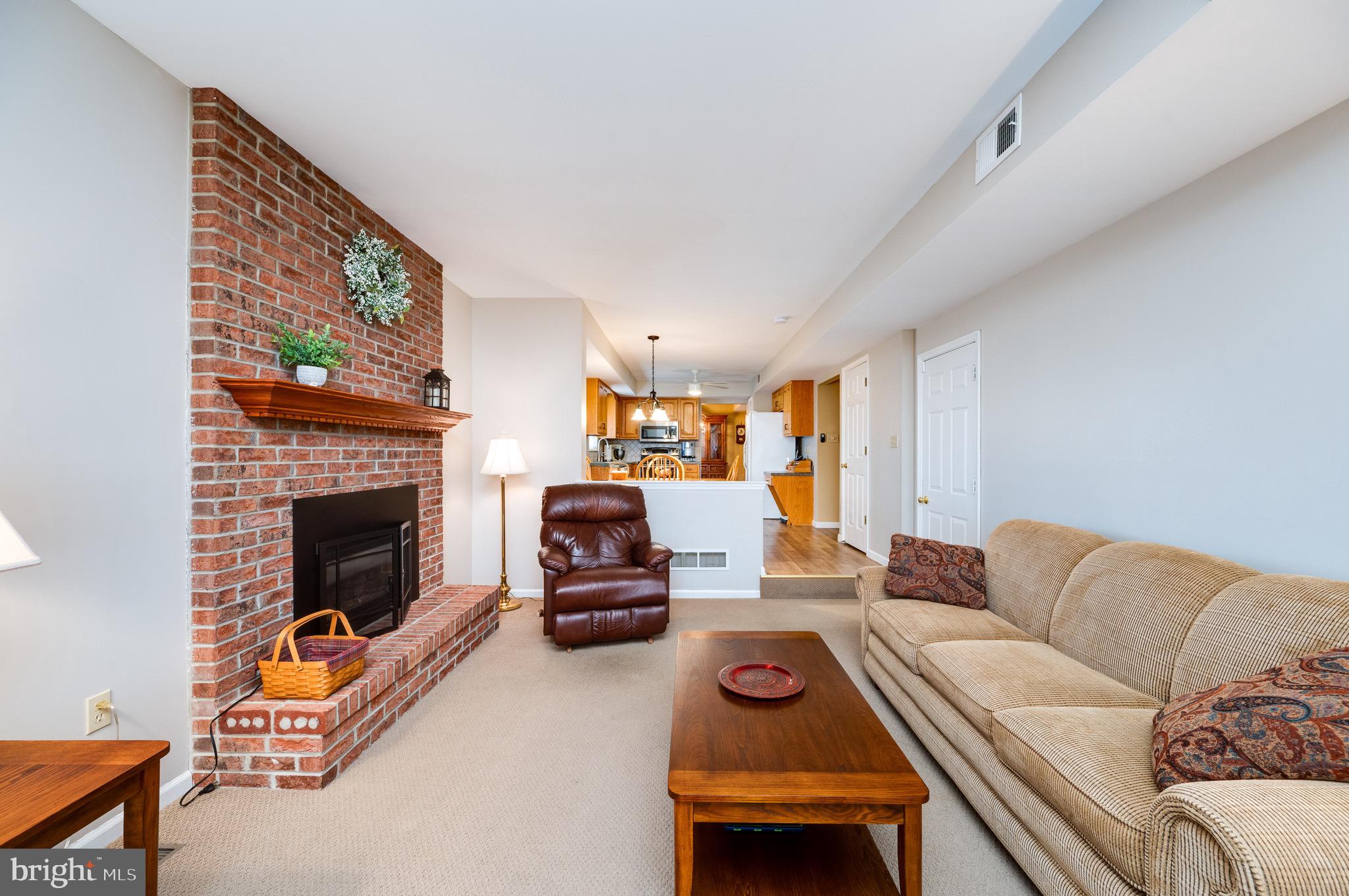 BROOKVIEW - Residential