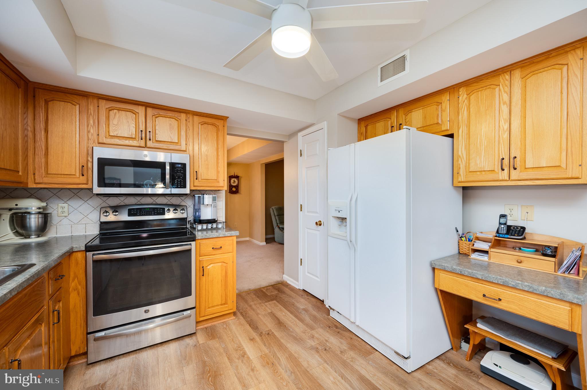 BROOKVIEW - Residential