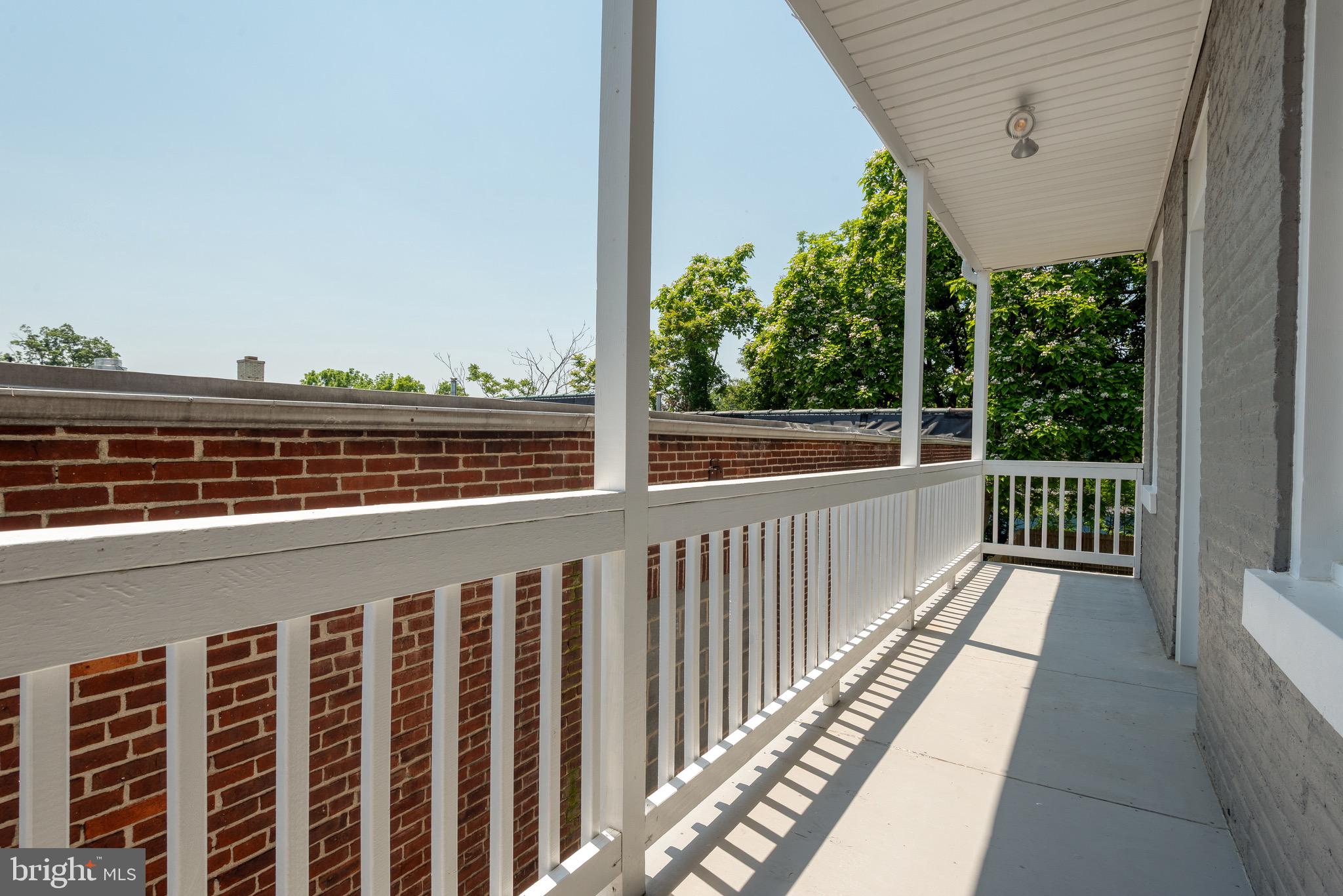 SOUTH SIDE OF CITY - Residential Lease