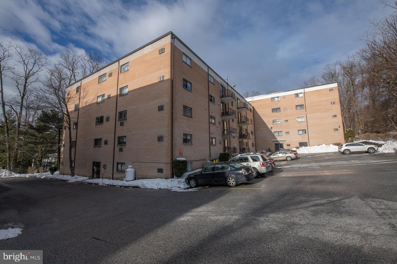 HAVERFORD HILL - Residential