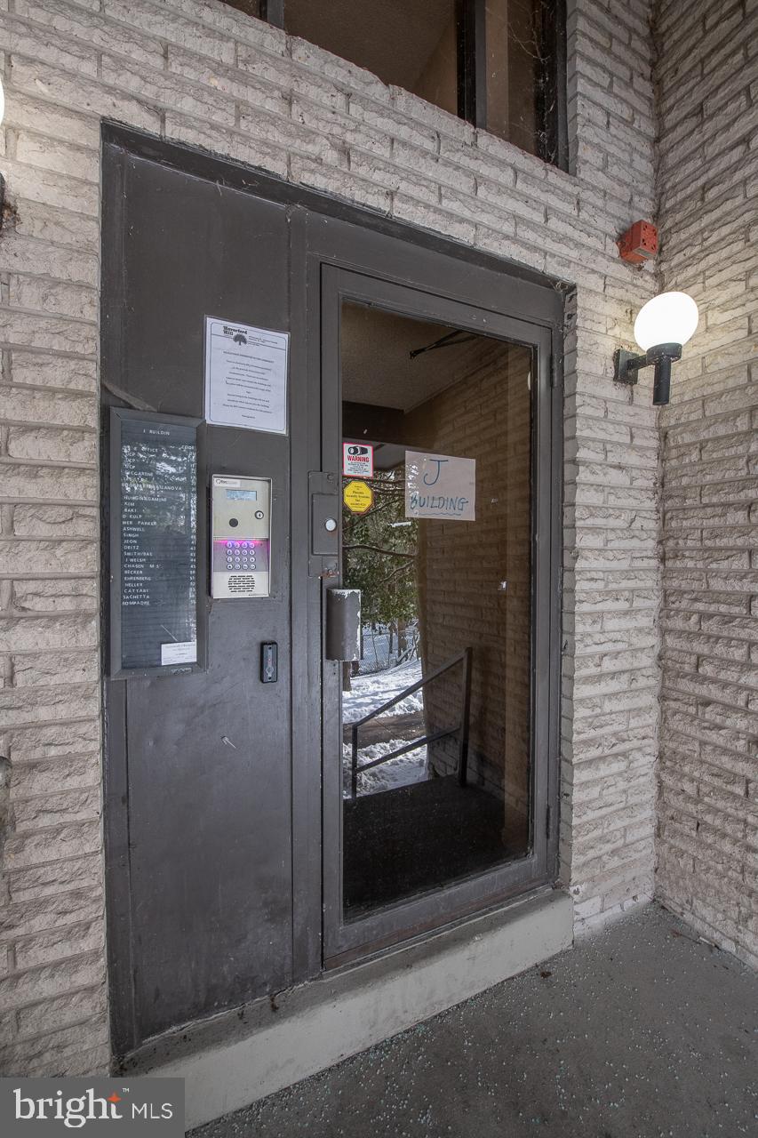 HAVERFORD HILL - Residential