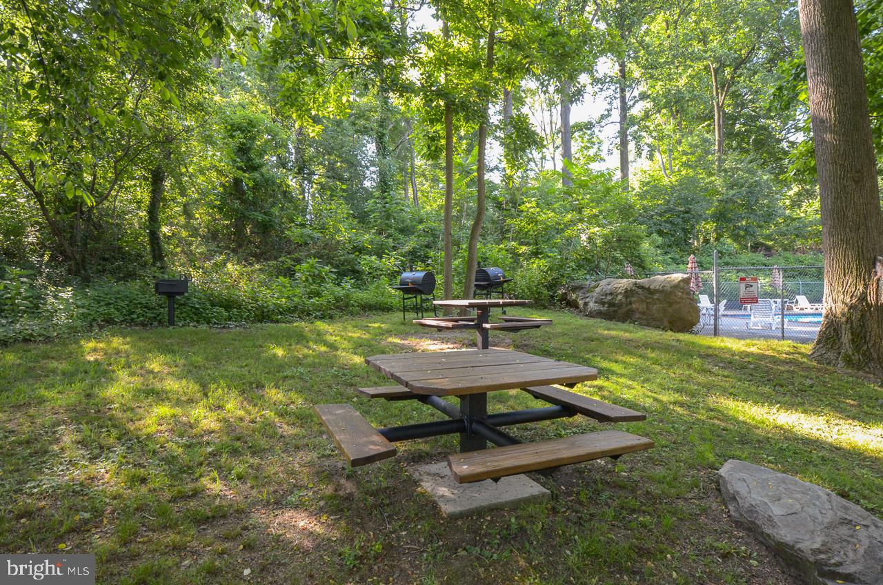 HAVERFORD HILL - Residential