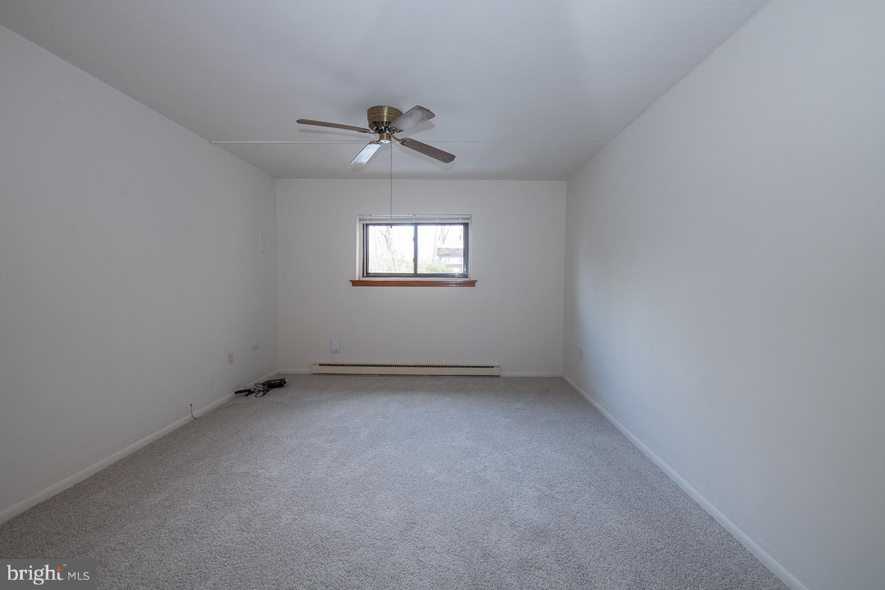 HAVERFORD HILL - Residential