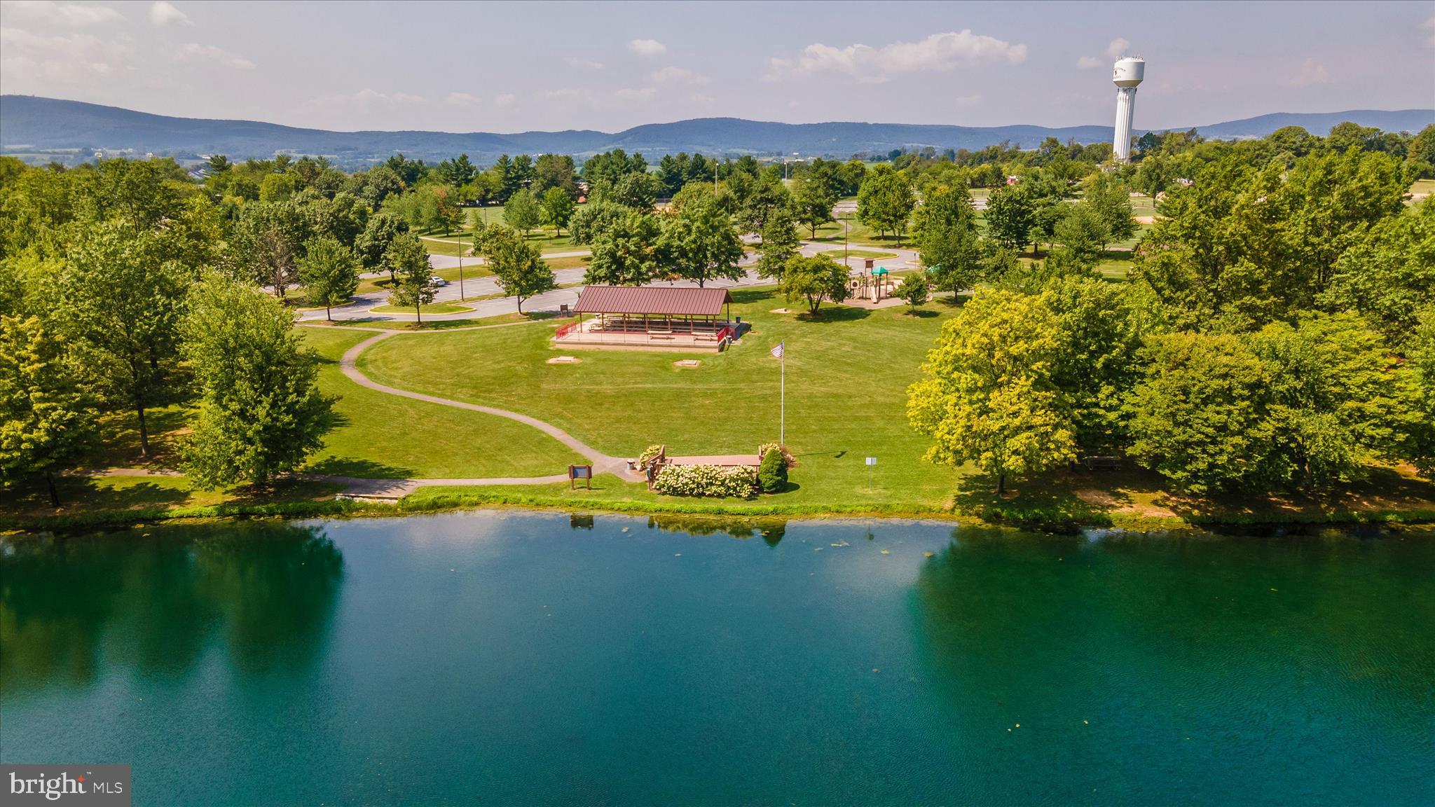 FOUNTAINDALE NORTH - Residential