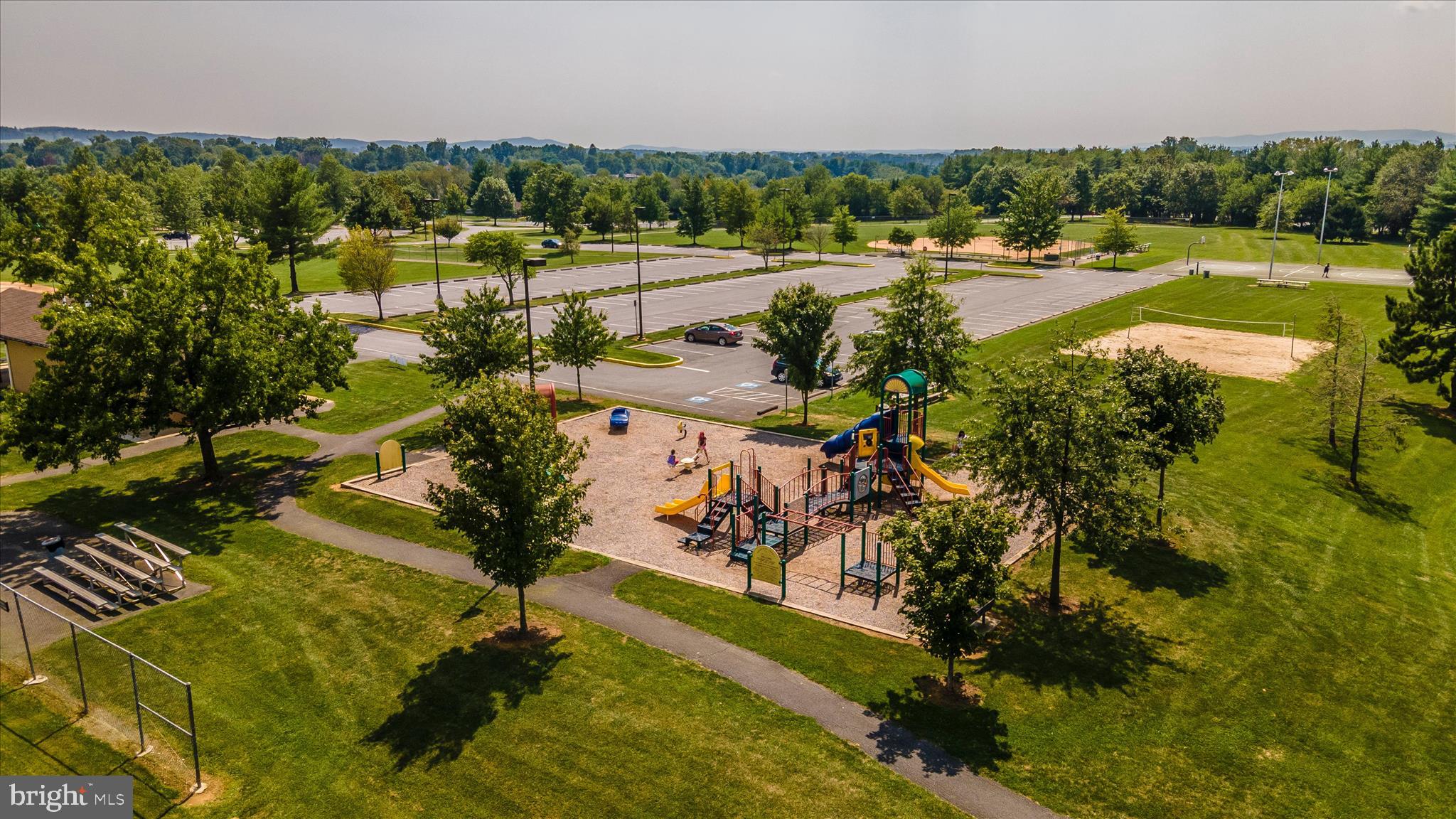 FOUNTAINDALE NORTH - Residential