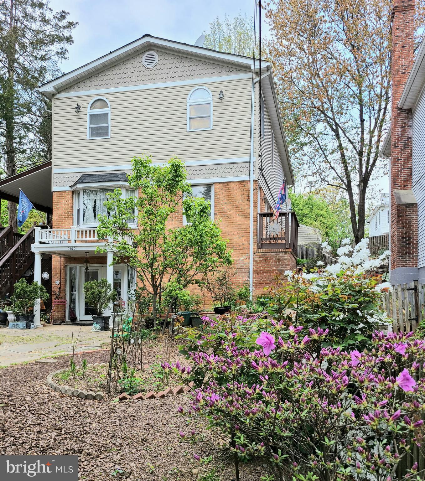 GLENCARLYN - Residential