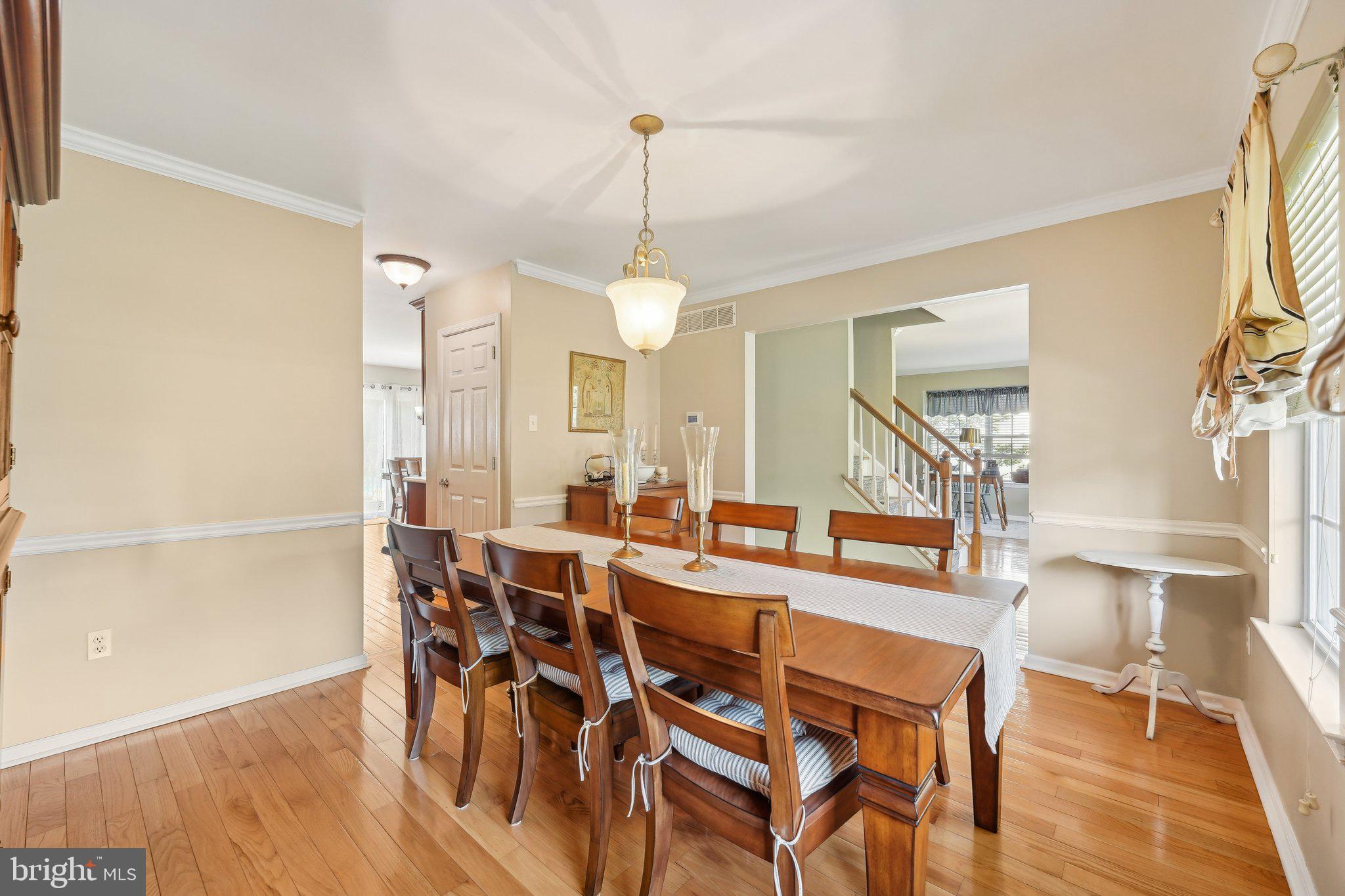 SQUIRES KNOLL - Residential