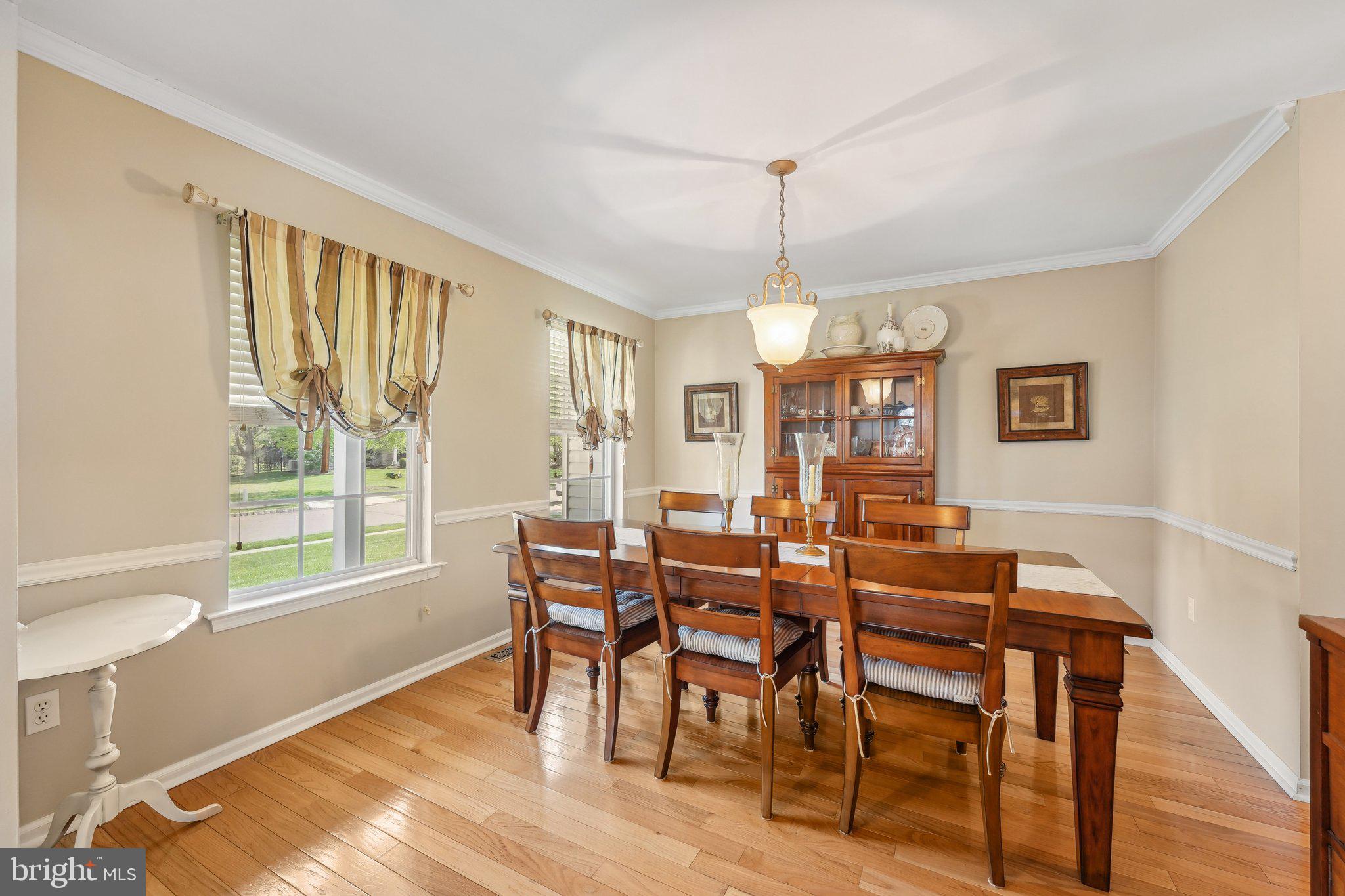 SQUIRES KNOLL - Residential