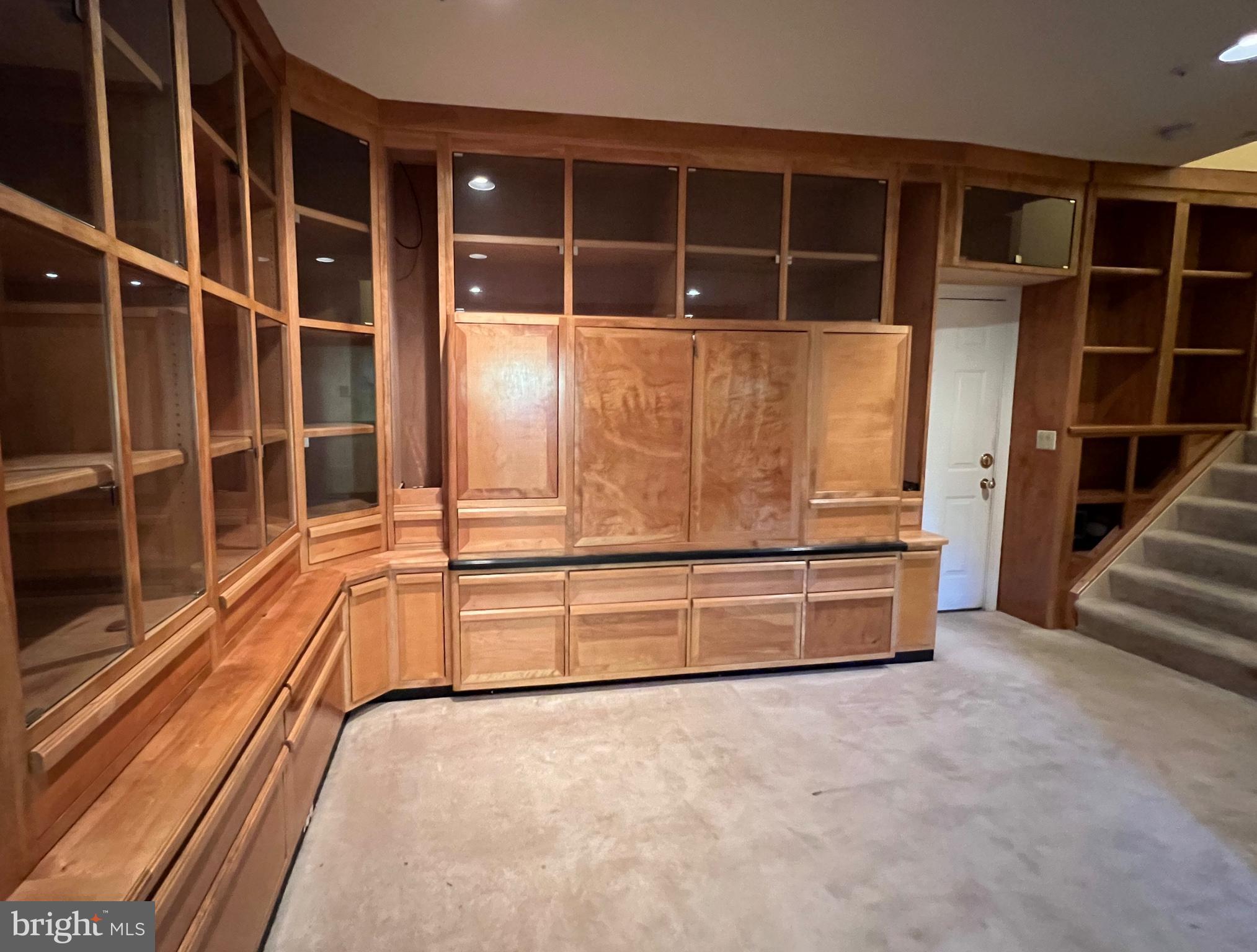 CAMBRIDGE HEIGHTS - Residential