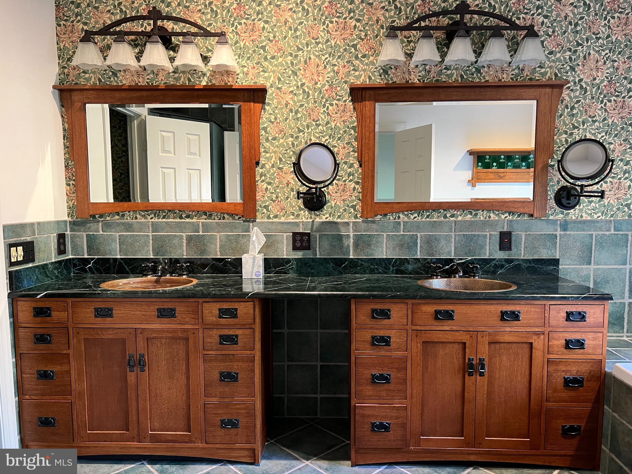 CAMBRIDGE HEIGHTS - Residential