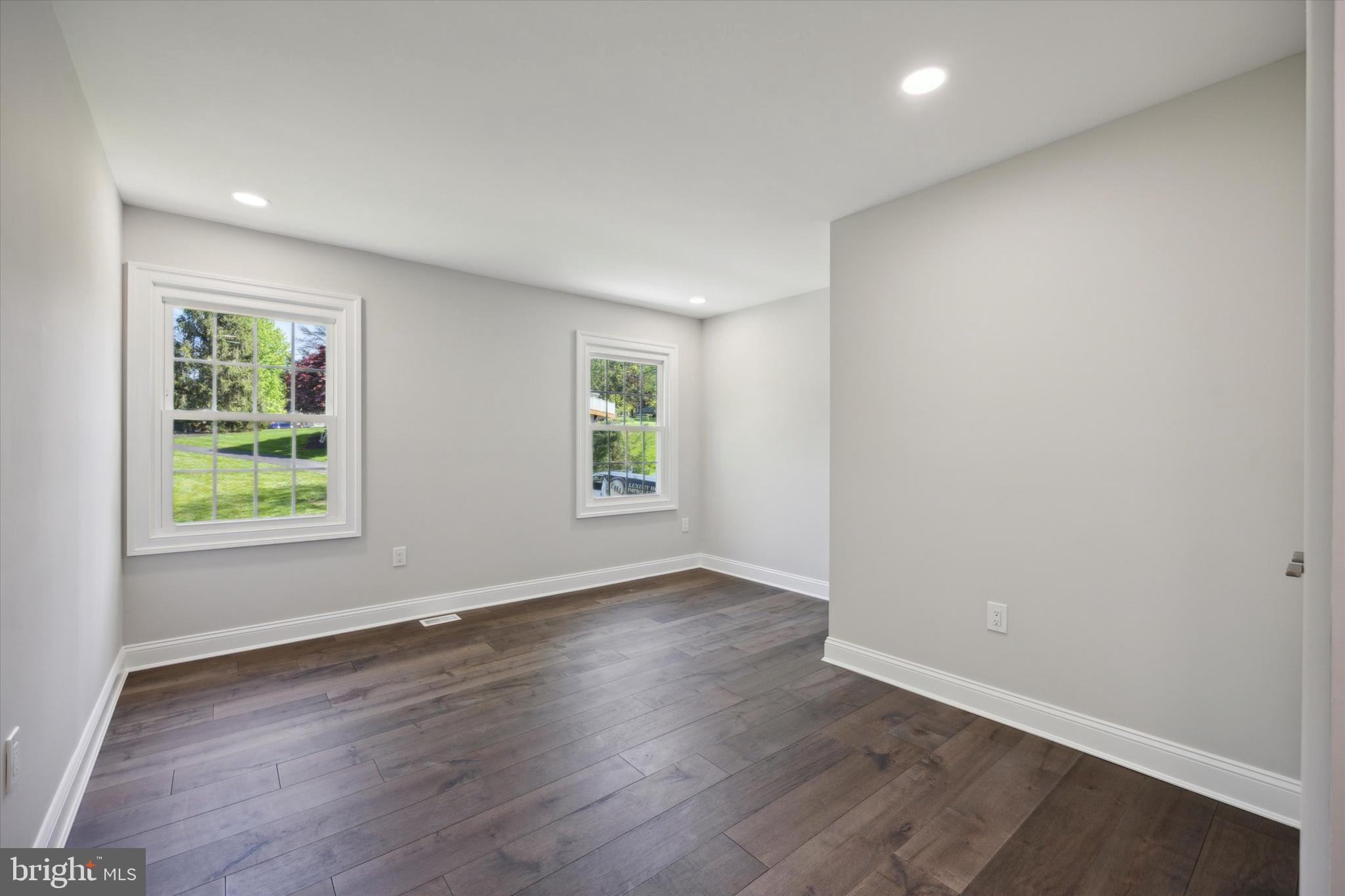 GREYSTONE - Residential