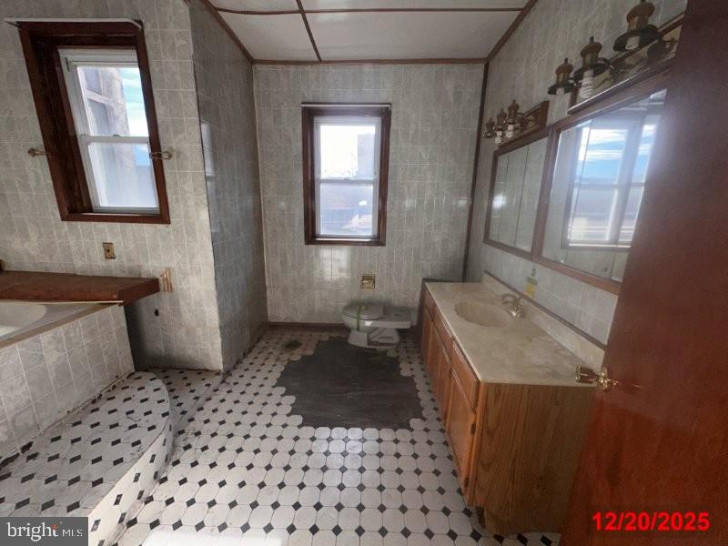 PHILADELPHIA (NORTH) - Residential Income