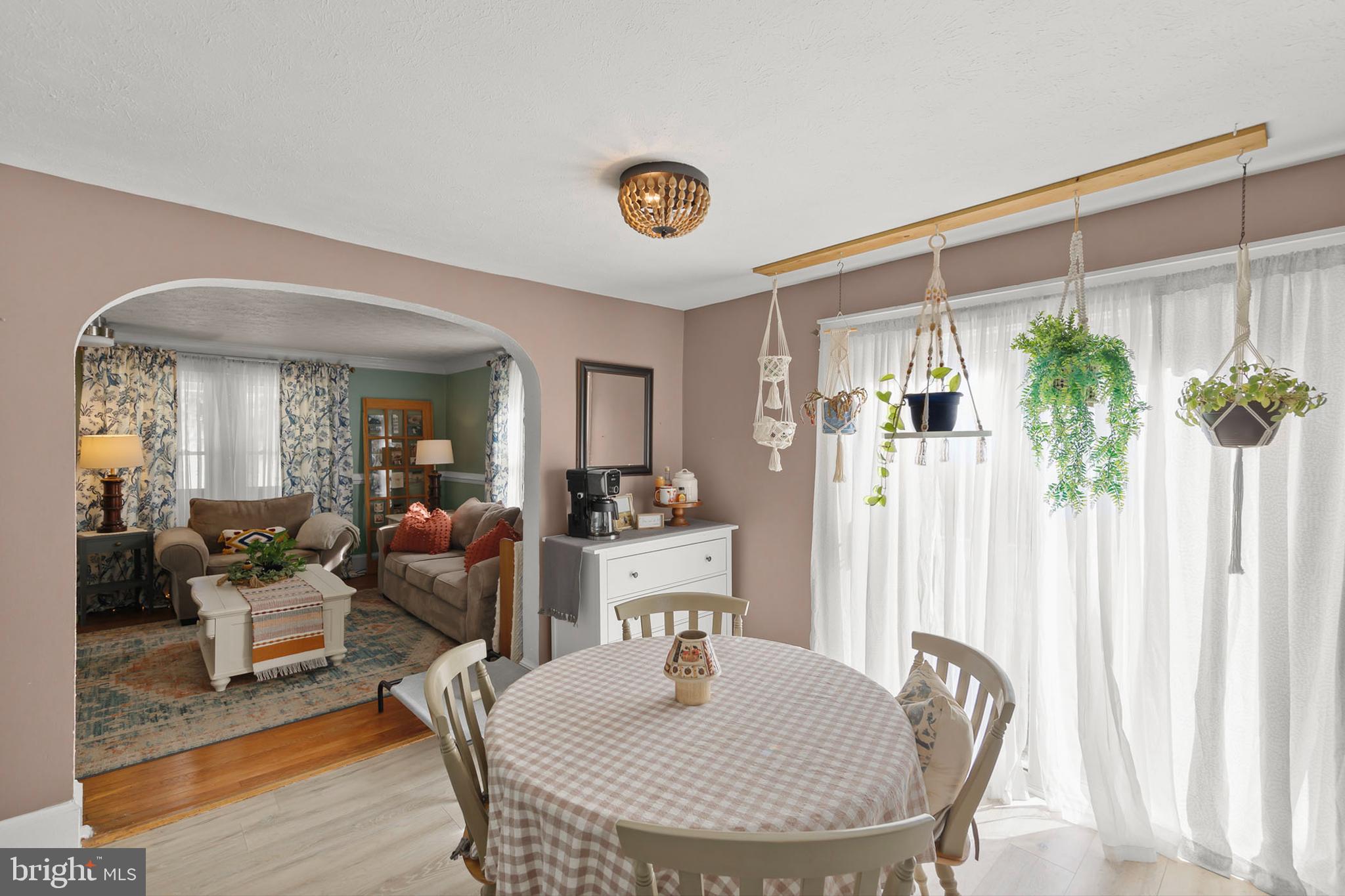 HOFFMAN HEIGHTS - Residential