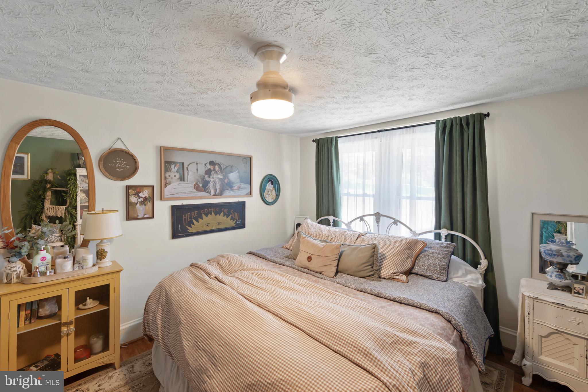 HOFFMAN HEIGHTS - Residential