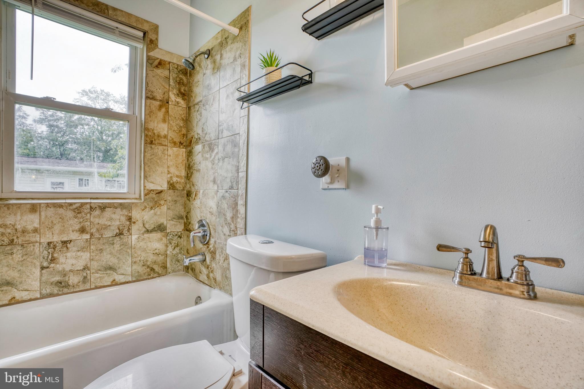 BACK RIVER HIGHLANDS - Residential