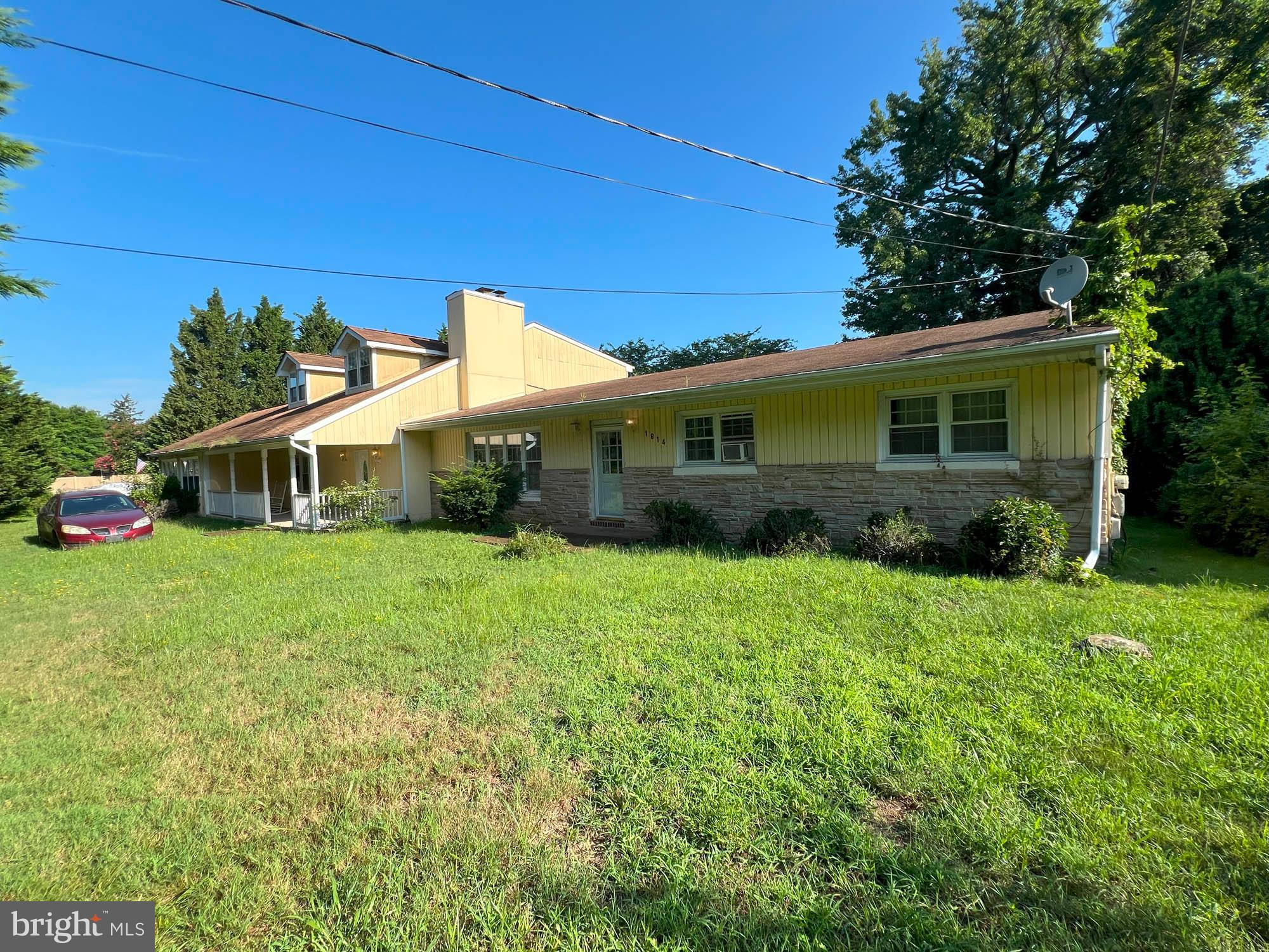 REAL ESTATE AUCTION ON SITE THURSDAY, OCTOBER 16, 2025 AT 11:00 AM!! List price is opening bid only. $25,000 cashier's check deposit required to bid. 1814 Parkside Drive is situated in northeastern Anne Arundel County, south of Fort Smallwood Park, north of Weinberg Park, west of Fort Smallwood Road (MD-173) and one block east of the Patapsco River. Rockwood, the surrounding neighborhood, consists of custom single family homes of varying age, size and design, in a water-oriented setting. Compass Pointe Golf Courses are 1.5 miles south of the neighborhood. Numerous restaurants, marinas and water access points are throughout the area.
