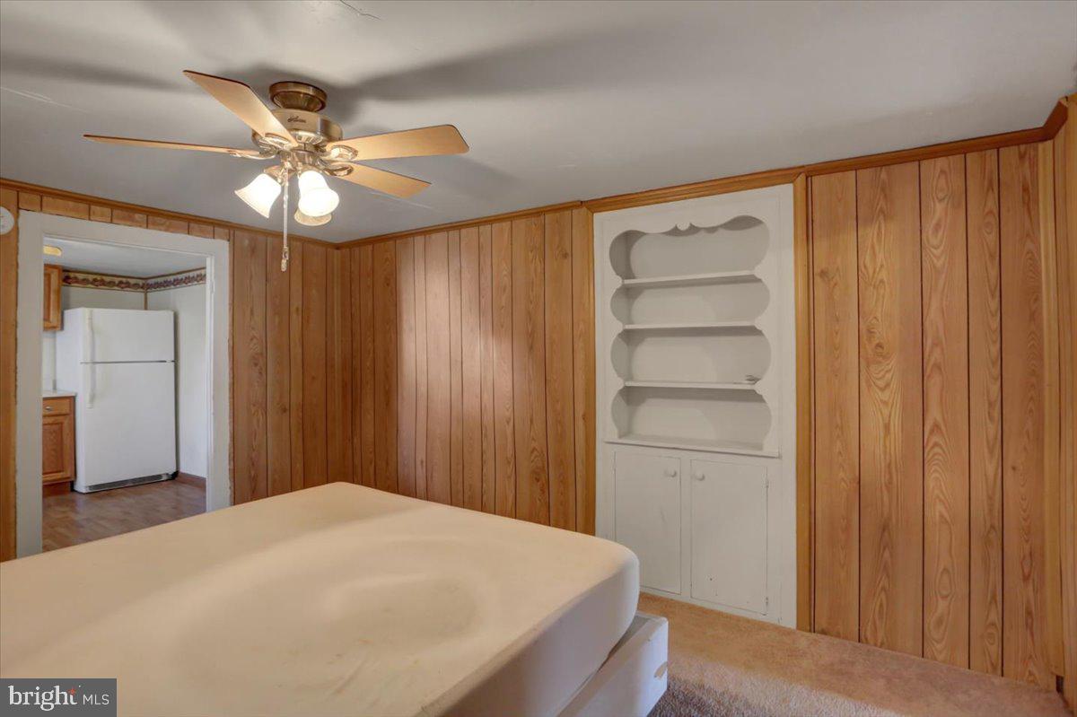 WILLIAMSPORT - Residential