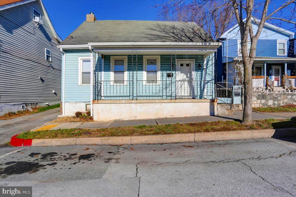 WILLIAMSPORT - Residential