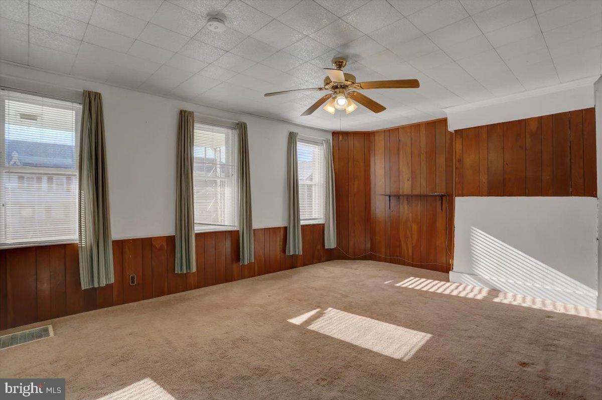 WILLIAMSPORT - Residential