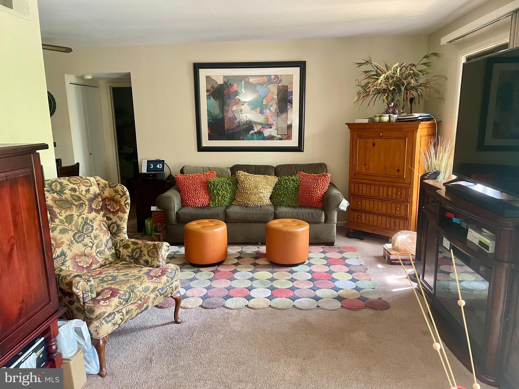 HUNTING RIDGE - Residential