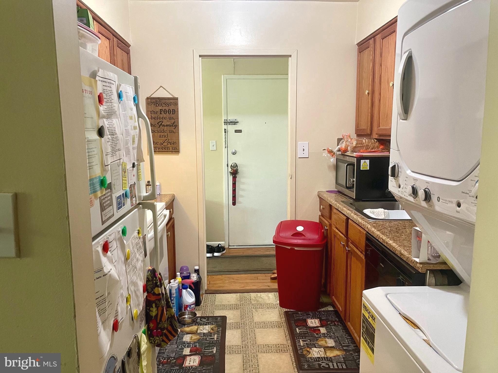 HUNTING RIDGE - Residential