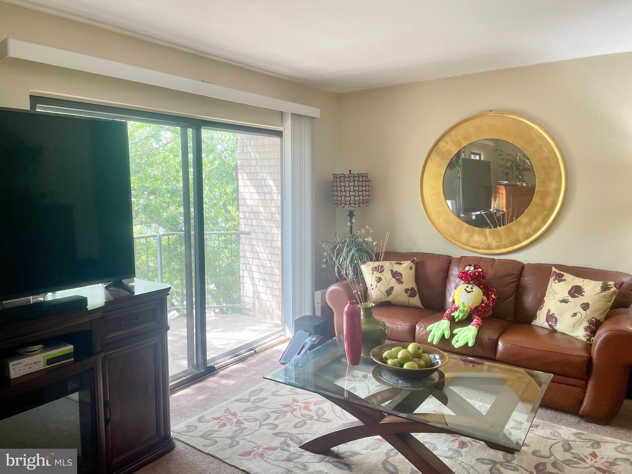 HUNTING RIDGE - Residential