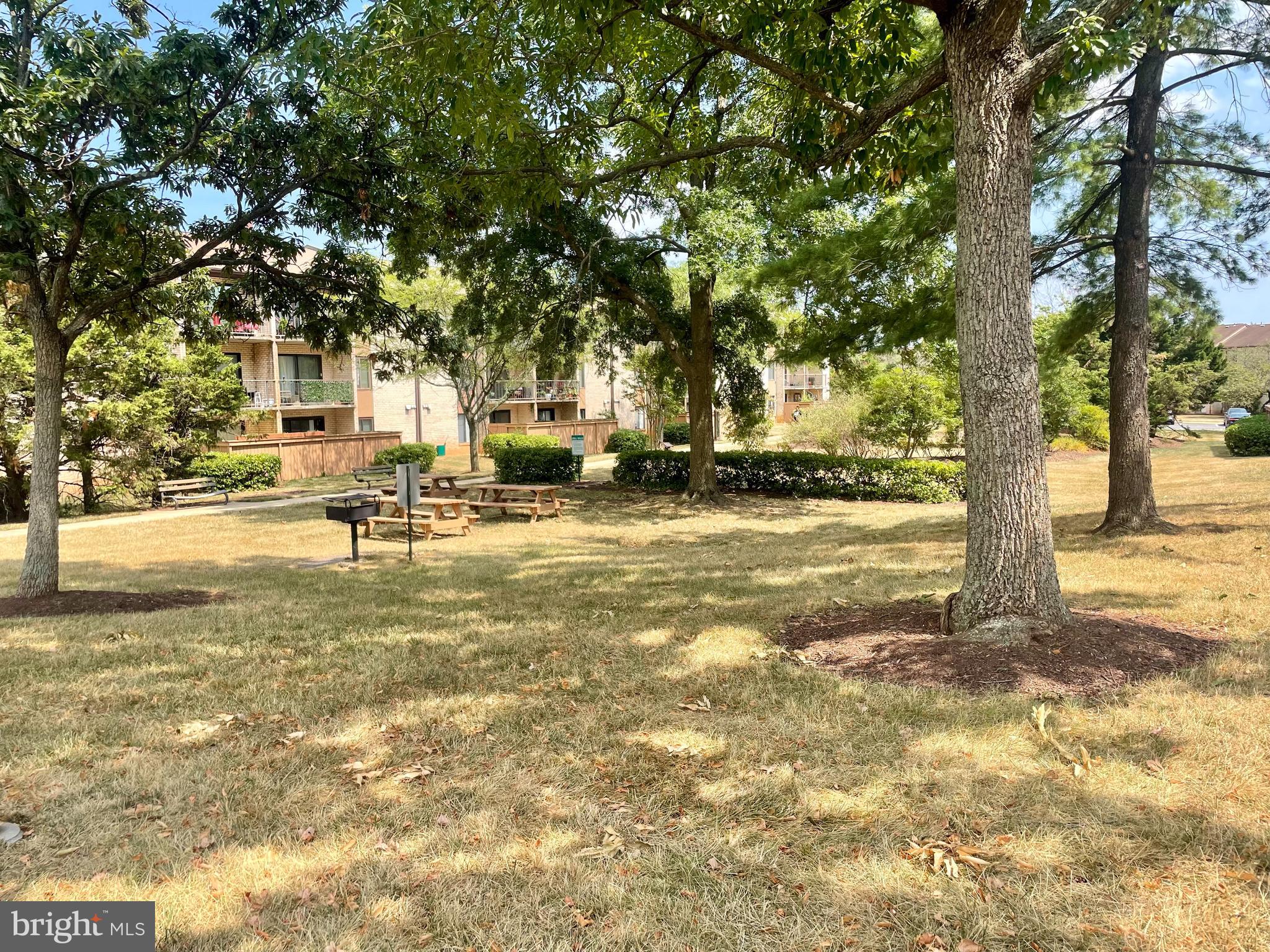 HUNTING RIDGE - Residential