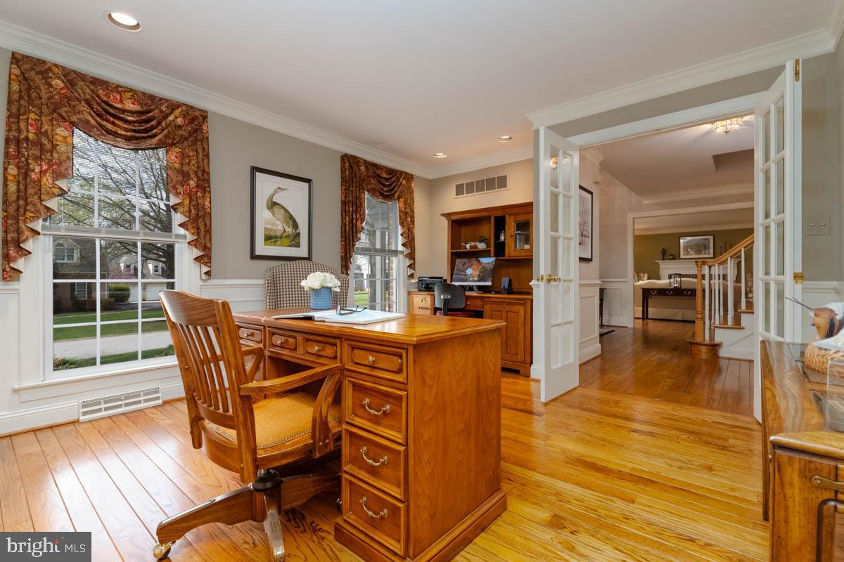 STRATHMORE - Residential