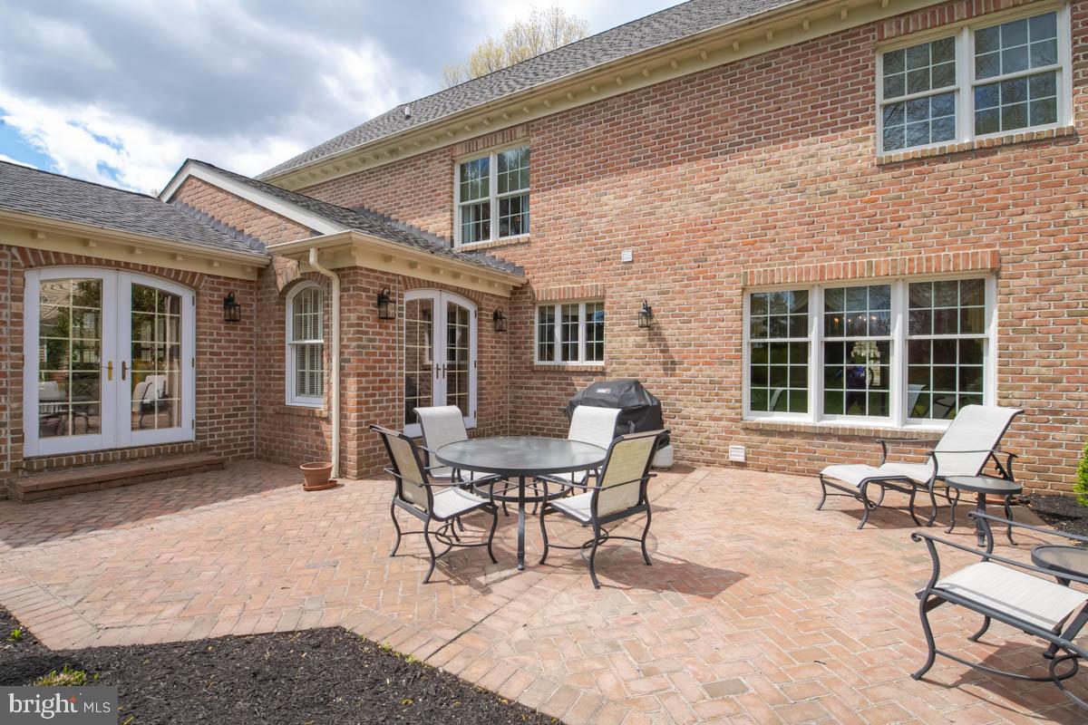 STRATHMORE - Residential