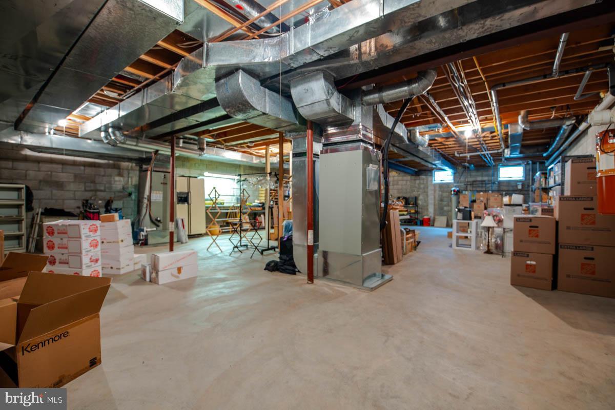 STRATHMORE - Residential