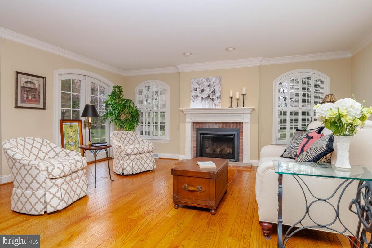 STRATHMORE - Residential