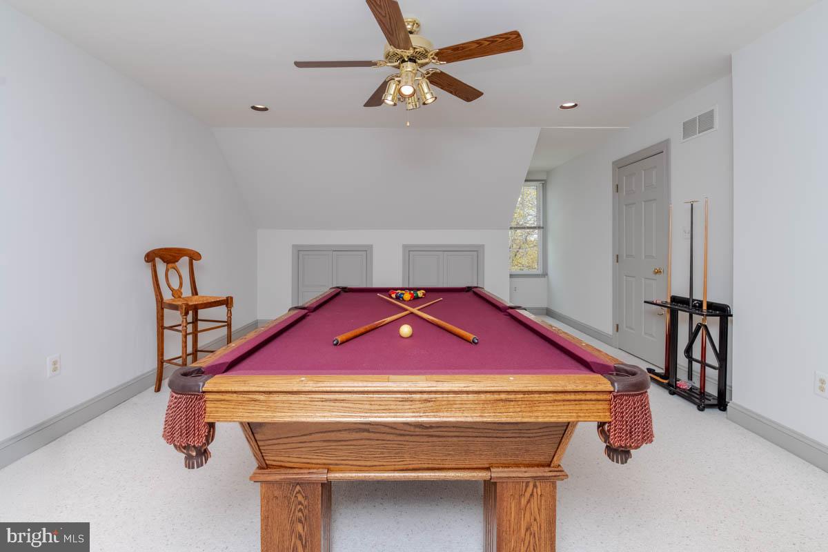 STRATHMORE - Residential