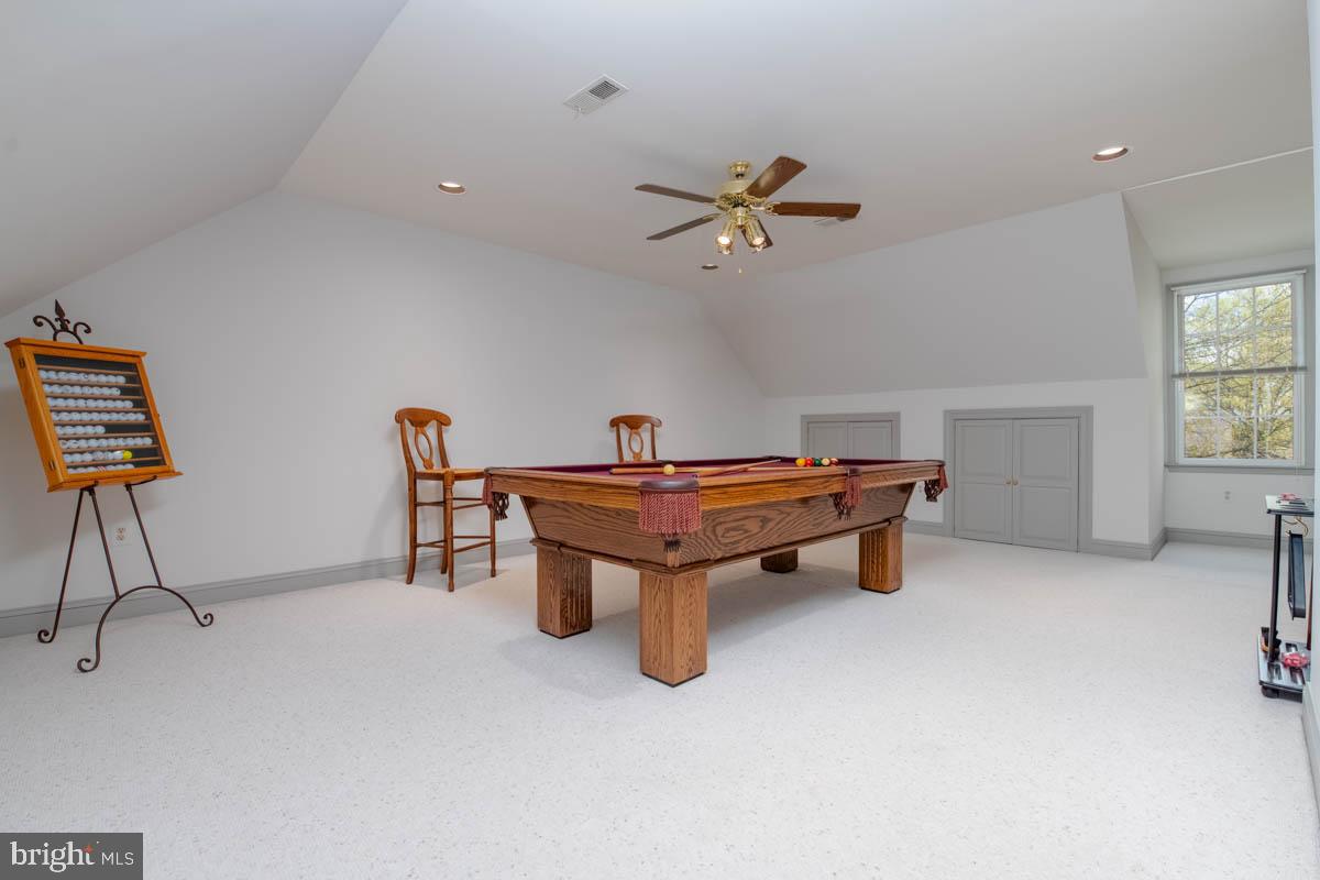 STRATHMORE - Residential