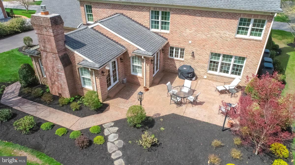 STRATHMORE - Residential