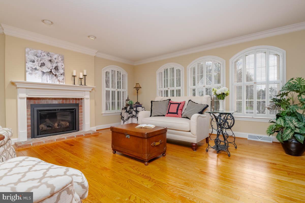 STRATHMORE - Residential