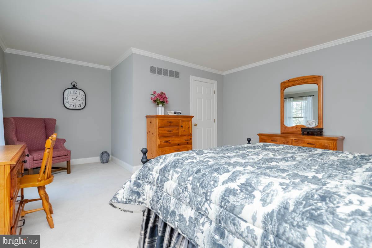 STRATHMORE - Residential