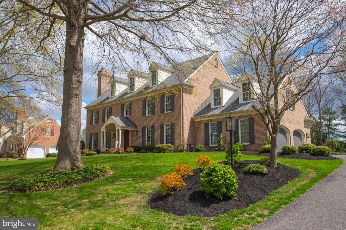 STRATHMORE - Residential