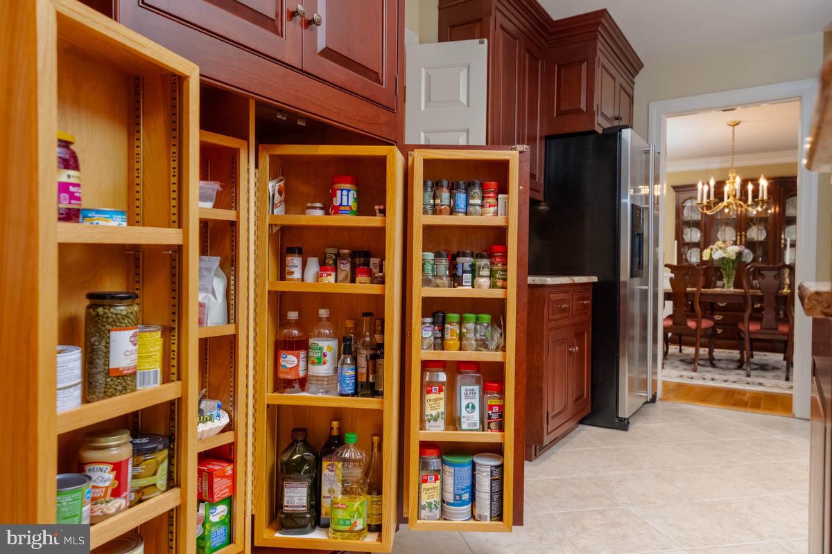 STRATHMORE - Residential