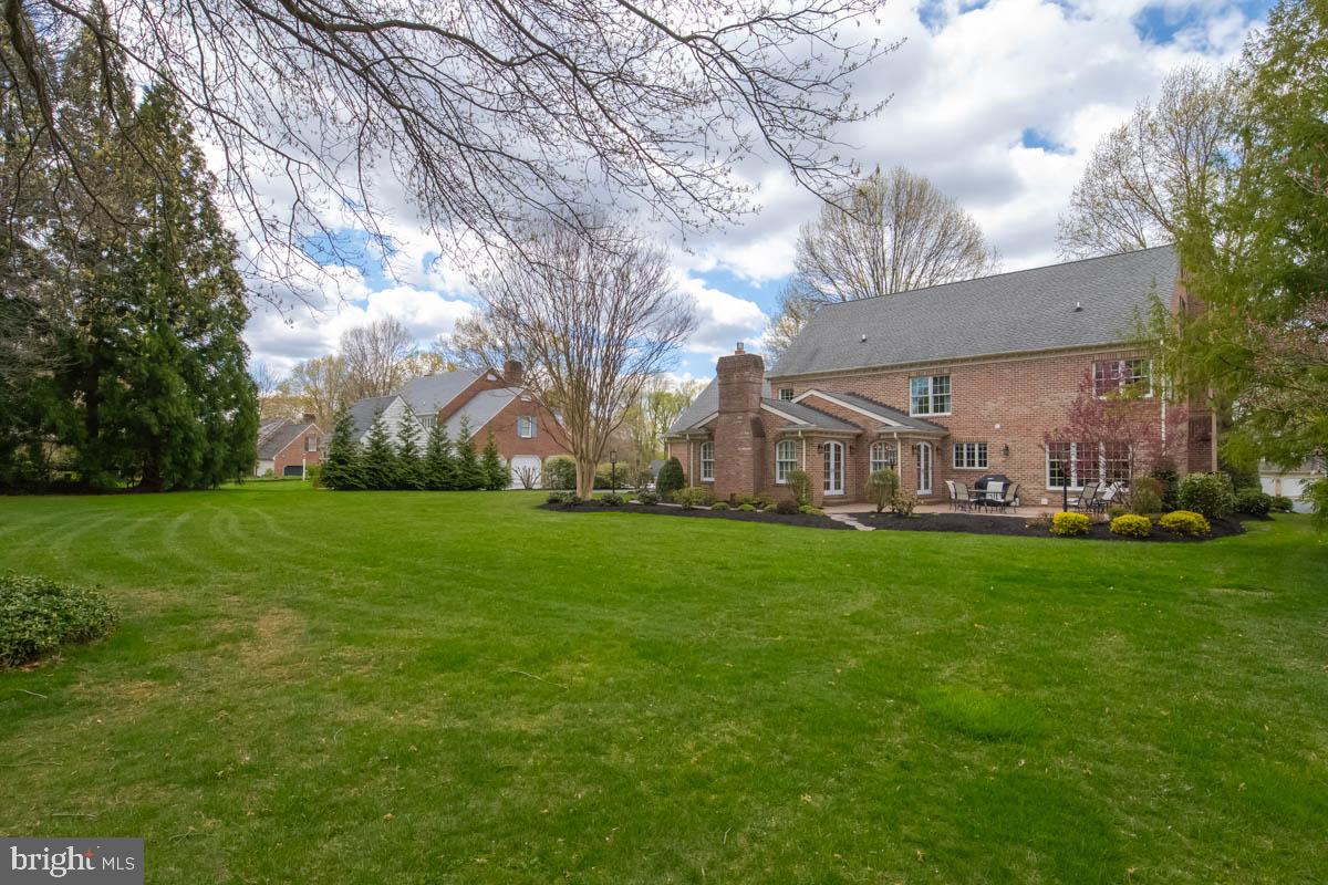 STRATHMORE - Residential