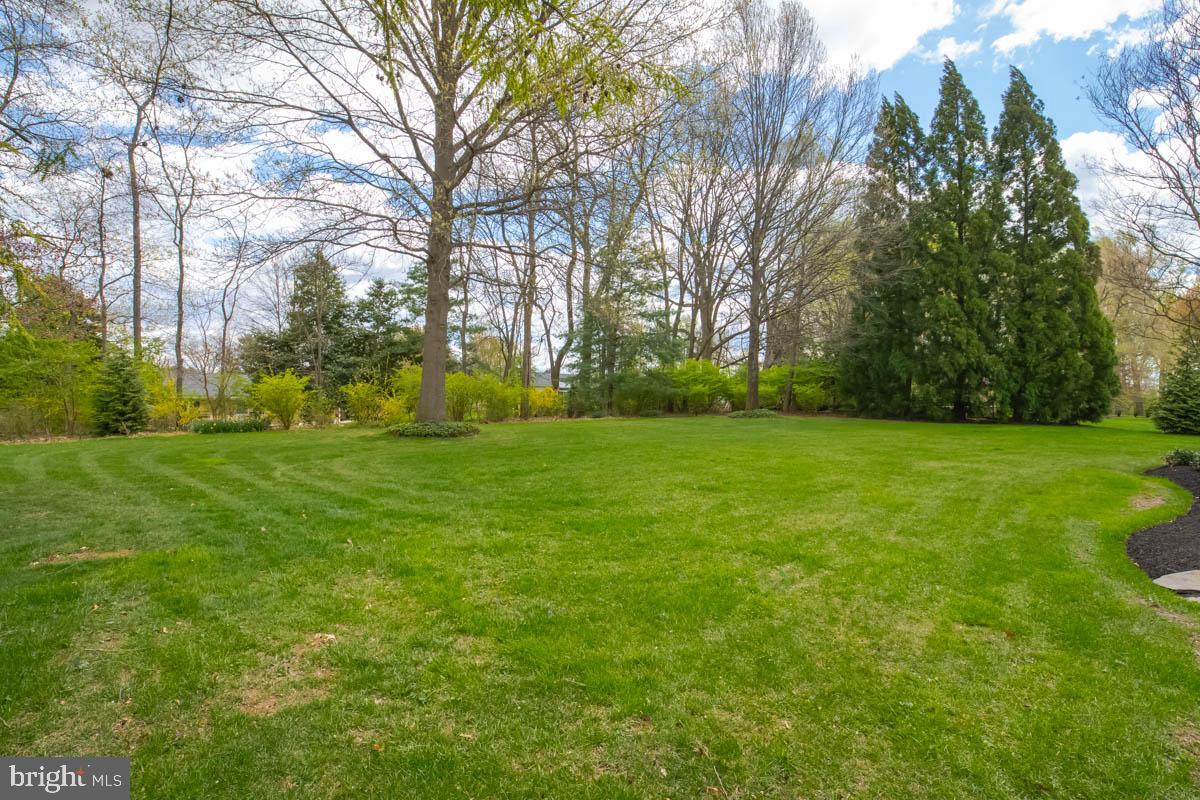 STRATHMORE - Residential