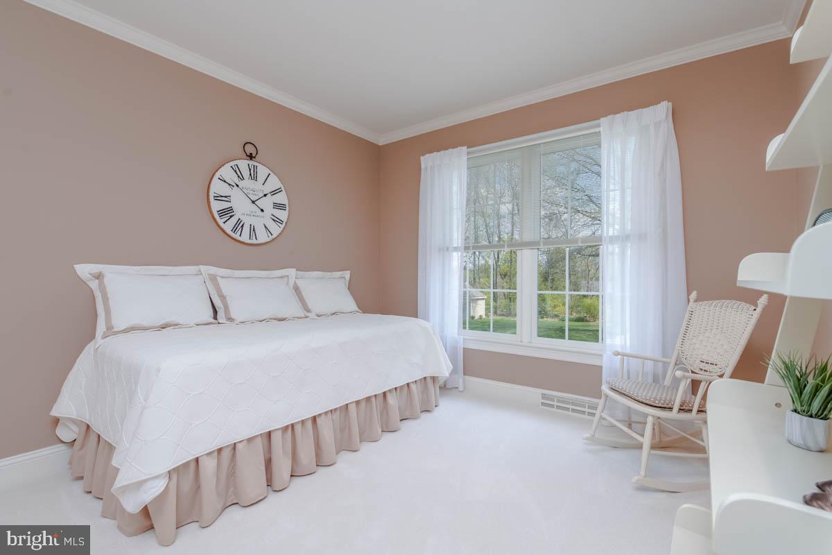 STRATHMORE - Residential