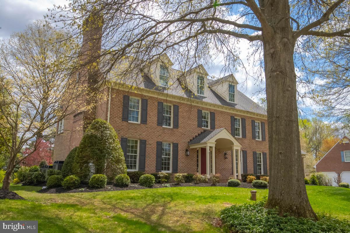 STRATHMORE - Residential